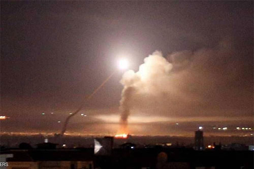 Misiles israelíes impactan cerca del aeropuerto de Damasco El enemigo sionista bombardea áreas cercanas a la capital siria